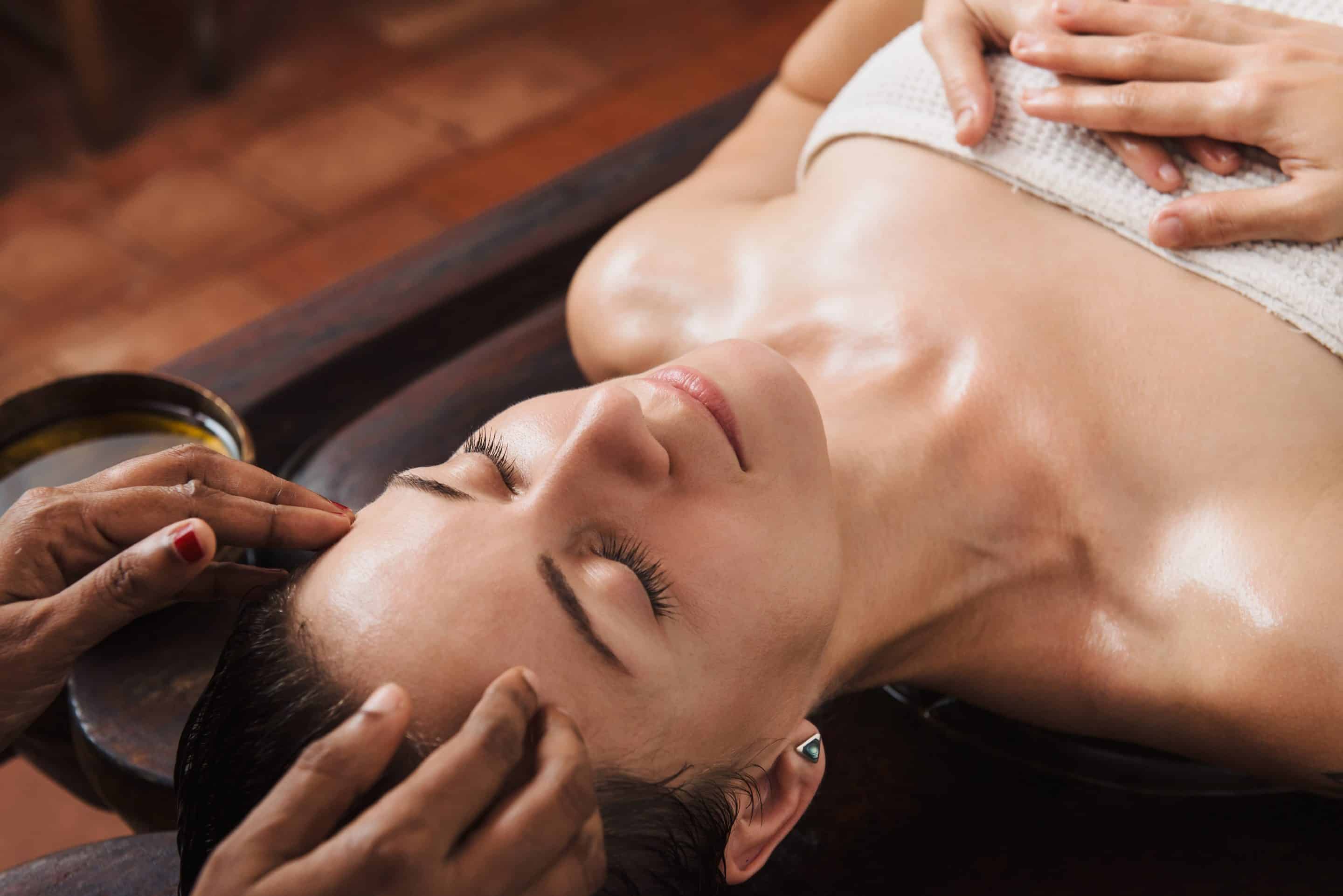 Why You Should Try Indian Head Massage: Exploring Its Health Benefits