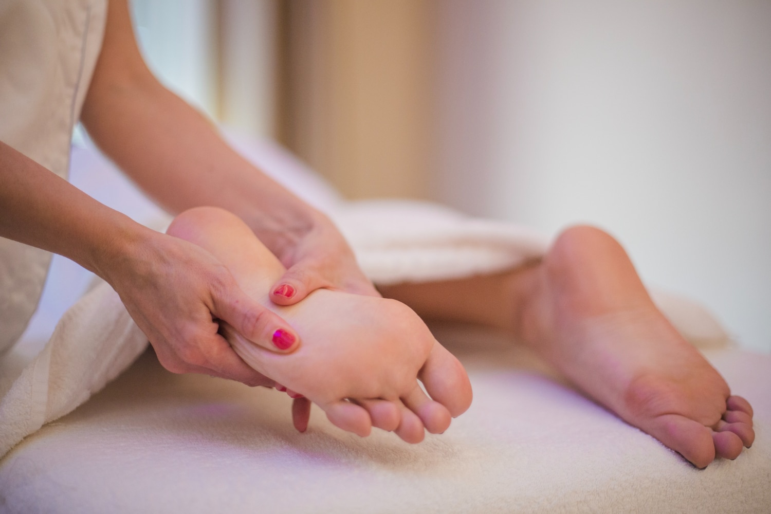 Unlocking Wellness: The Healing Power of Reflexology for Mind and Body